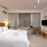 Отель Sleep On It *